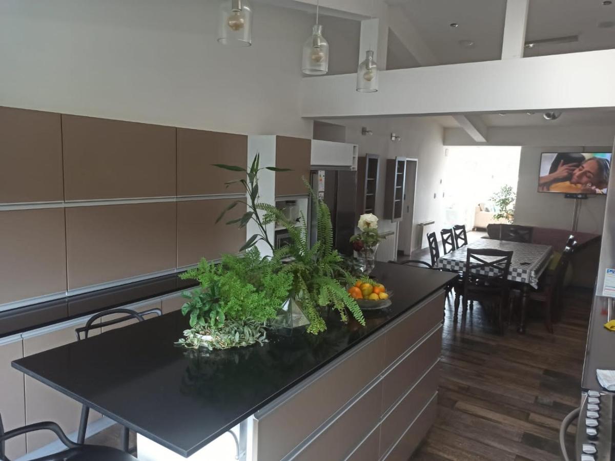 Hospedo 1 Hotel Ushuaia Ngoại thất bức ảnh